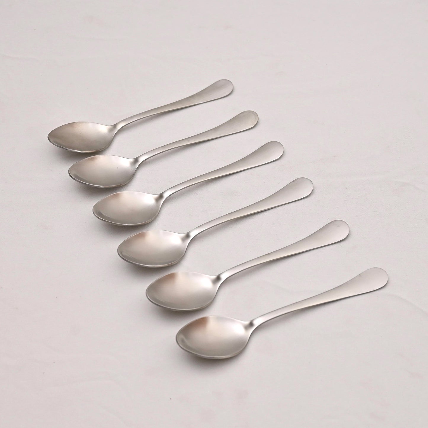 Rounded Stainless Steel Dinner Spoon Set