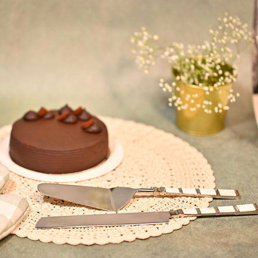 Mother-of-Pearl Cake Lifter & Knife Set